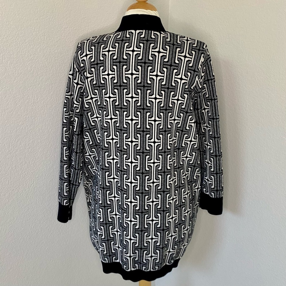 Preowned Anne Klein sweater size XL - Picture 2 of 4
